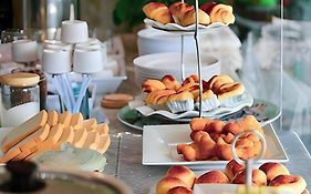 โรงแรมเซ็นทรัล เพลซ